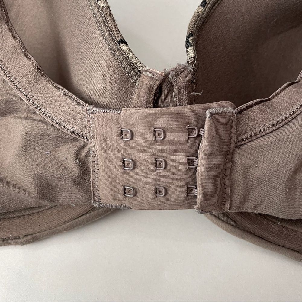SOMA Intimates Embraceable Perfect Coverage Bra - Picture 6 of 8